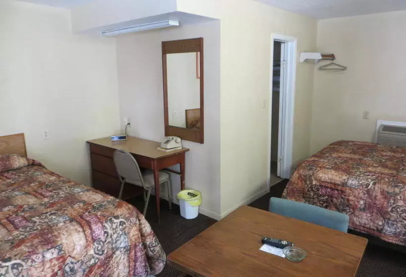 ホテル Economy Inn  Fort Dodge