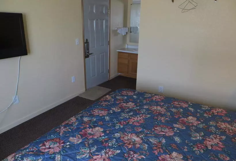 ホテル Economy Inn  Fort Dodge