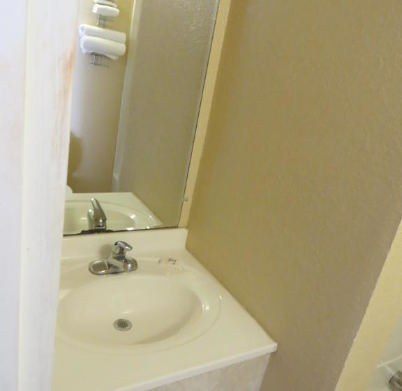 호텔 Economy Inn  Fort Dodge