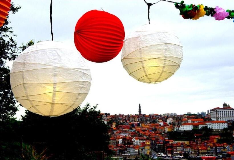 בית מלון כפרי Gaia Porto Hostel