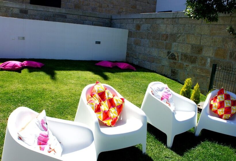 בית מלון כפרי Gaia Porto Hostel