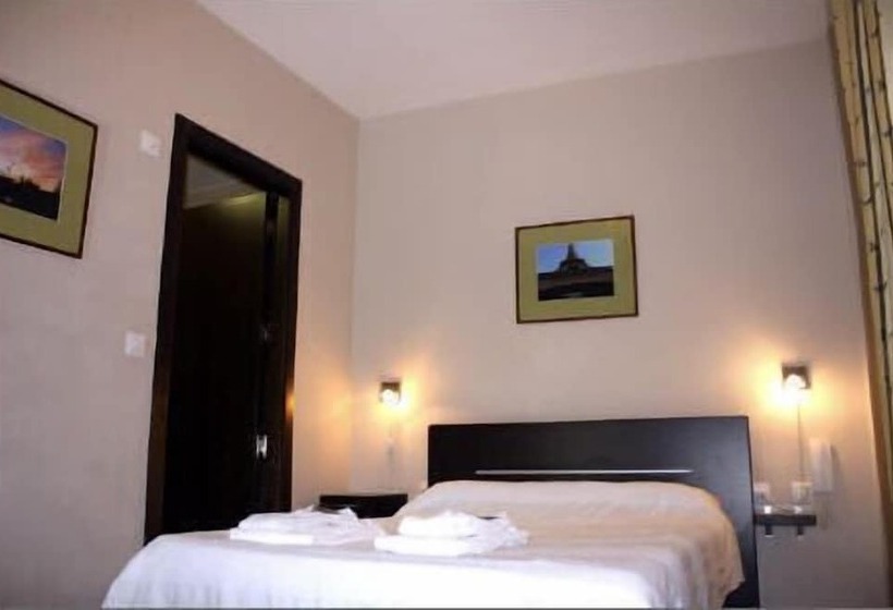 Hotel Hostal Carlos I