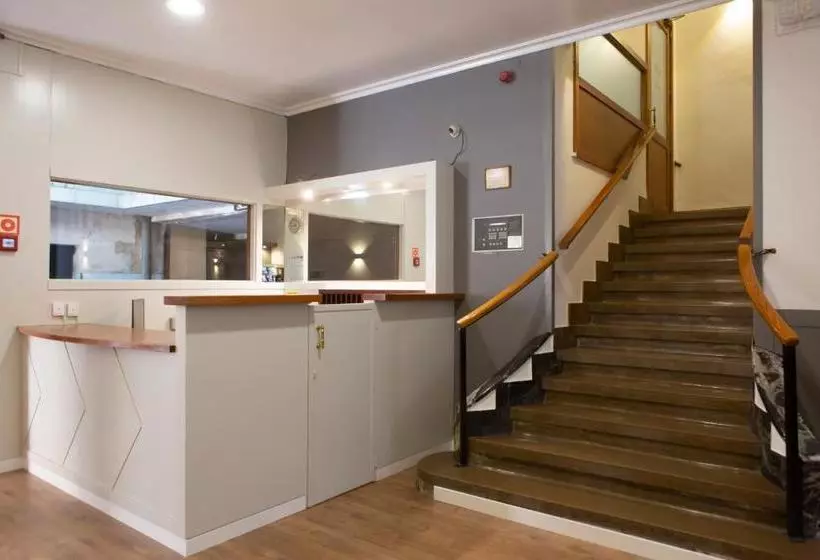 هتل Hostal El Rincón