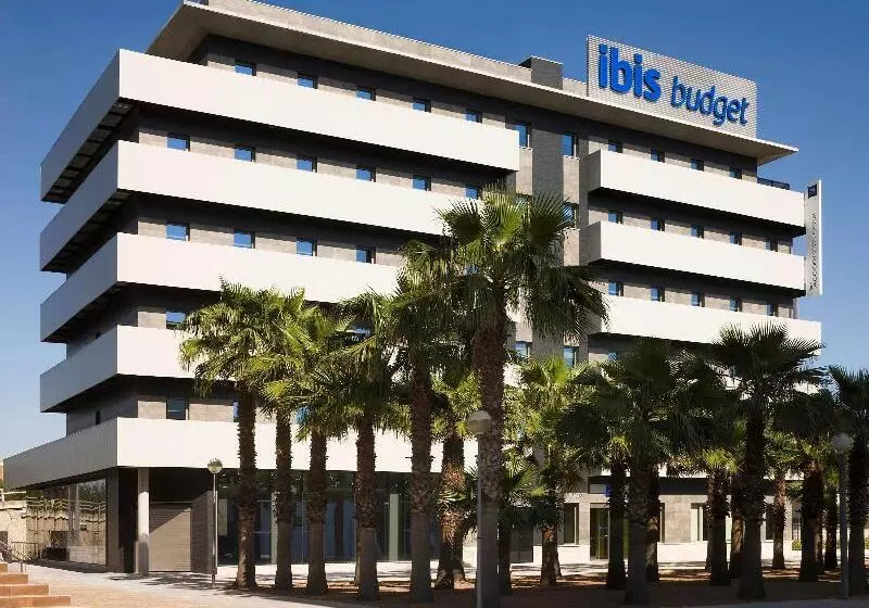 Hotelli Ibis Budget Sevilla Aeropuerto