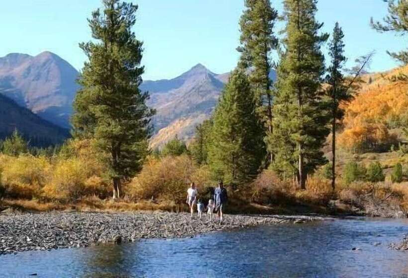 فندق Old Town Inn