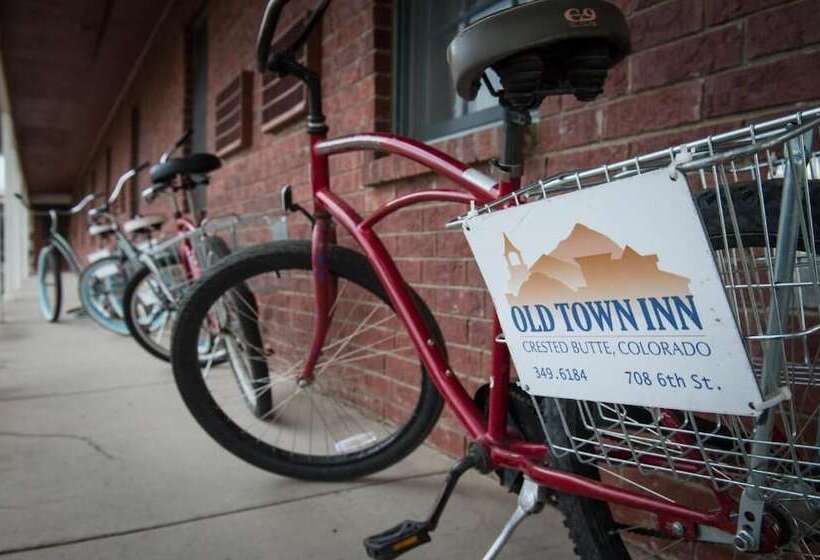 فندق Old Town Inn