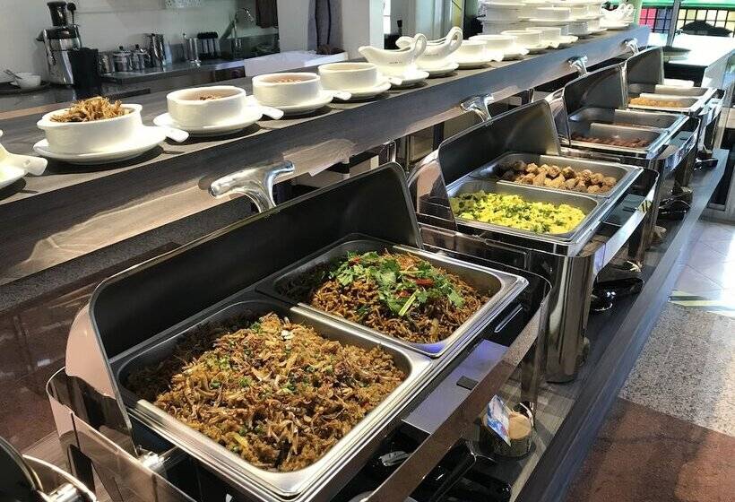 בית מלון כפרי Pine Garden