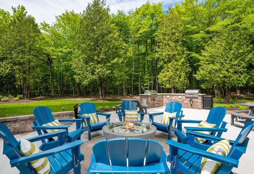 בית מלון כפרי Somerset Inn & Suites