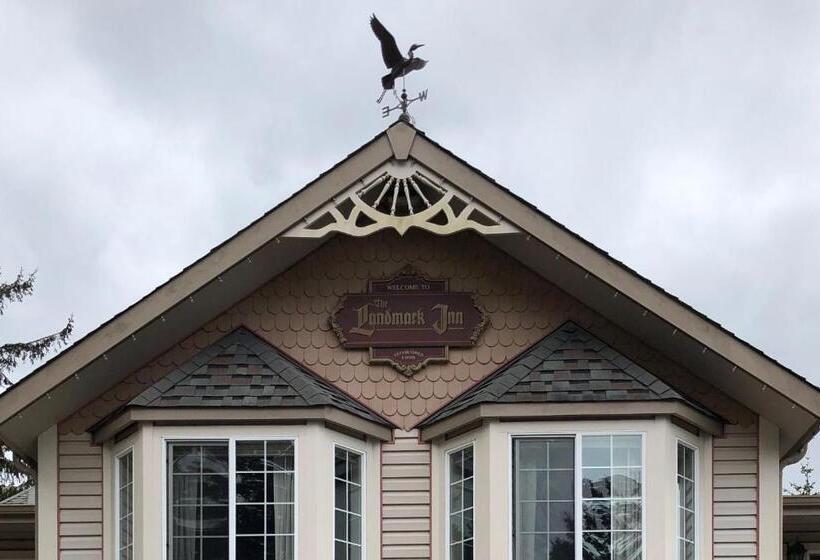 בית מלון כפרי The Landmark Inn