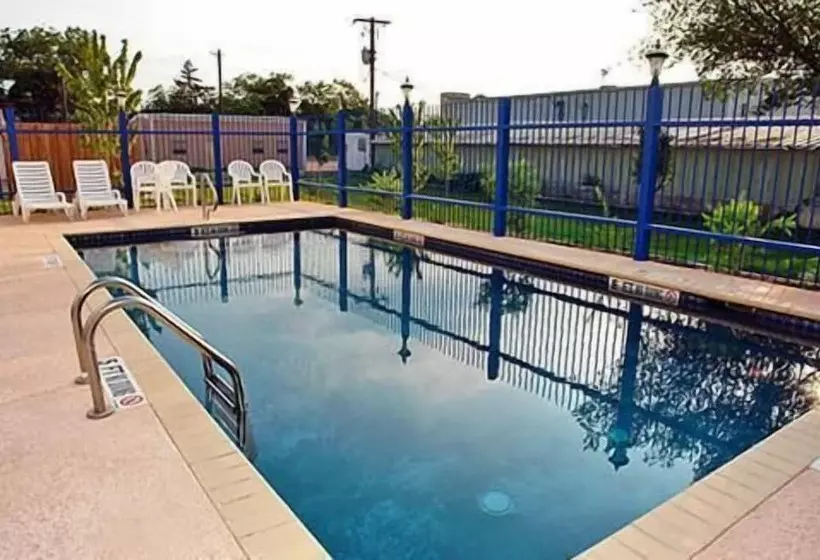 ホテル Wine Country Inn