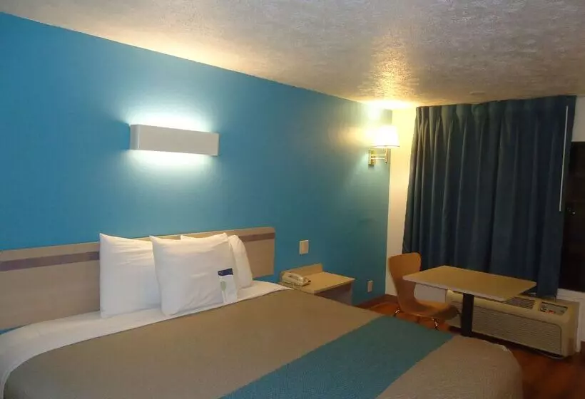 Motel 6 Columbus Ms