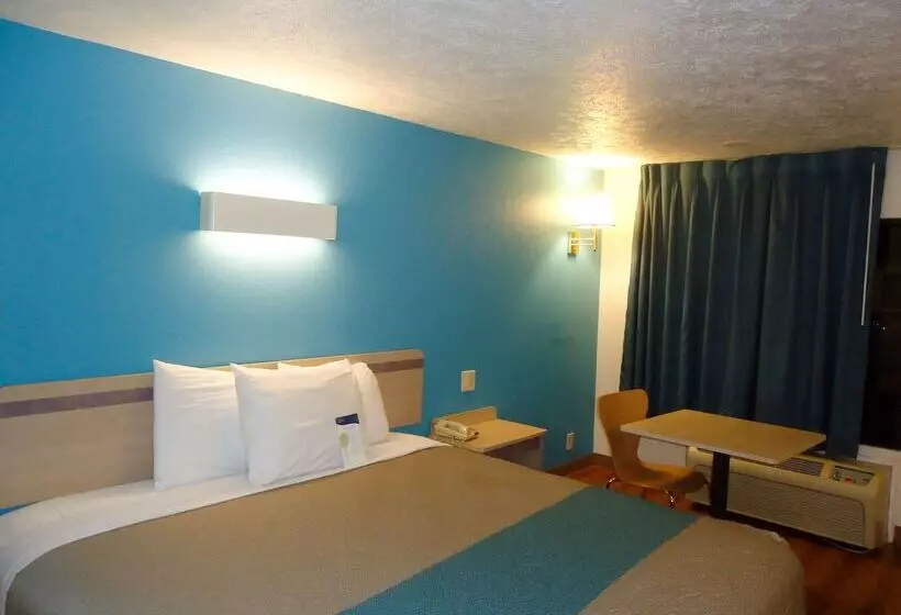 Motel 6 Columbus Ms