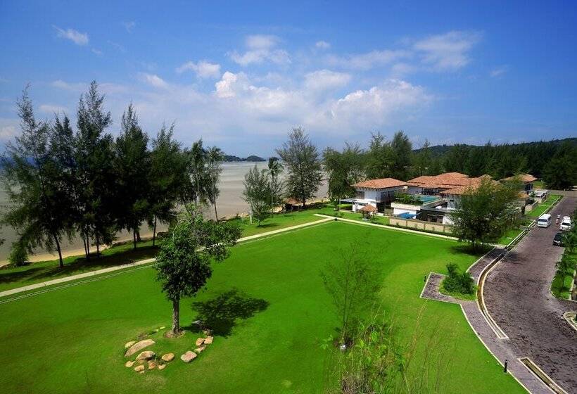 Pantai Indah Lagoi Bintan