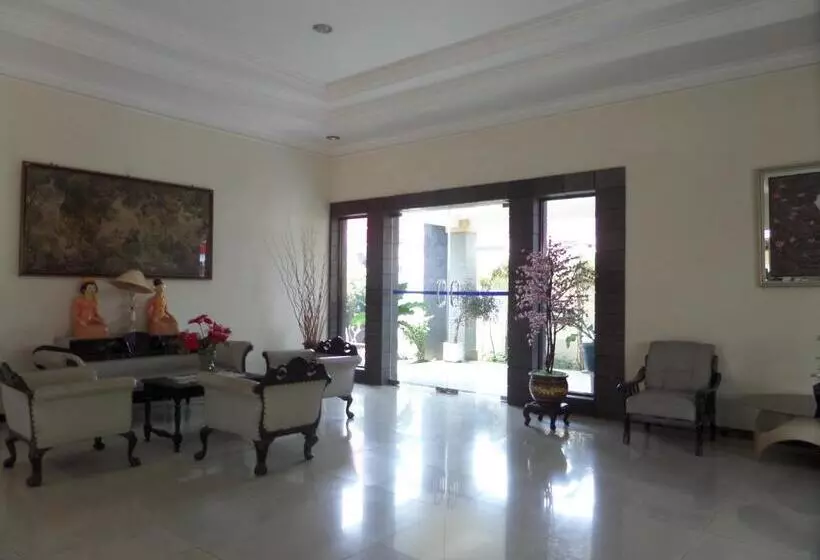 Pension Armi Hotel Malang