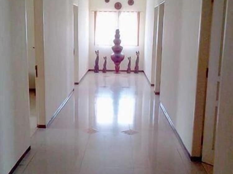 Pensionat Armi Hotel Malang