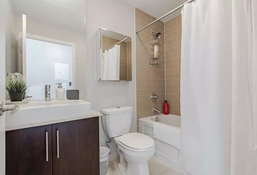 Sterling Suites   Financial District
