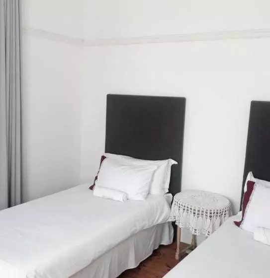 Retkeilymaja Ben Your Friend Youth Foundation