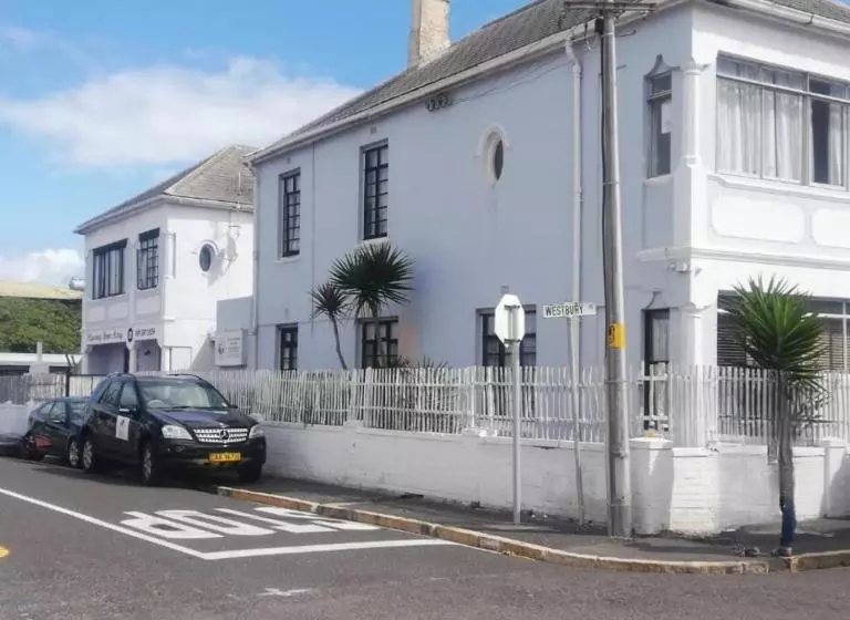 Retkeilymaja Ben Your Friend Youth Foundation