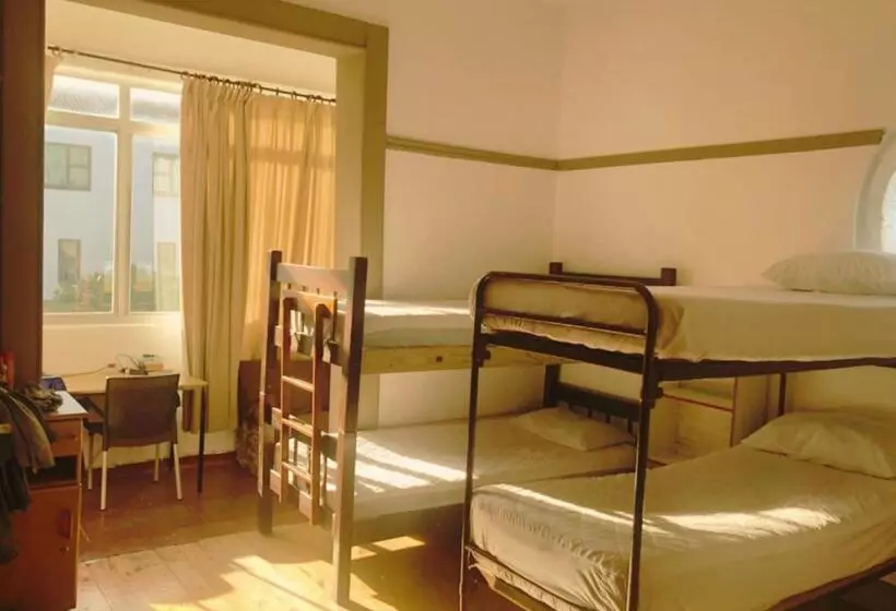 Retkeilymaja Ben Your Friend Youth Foundation