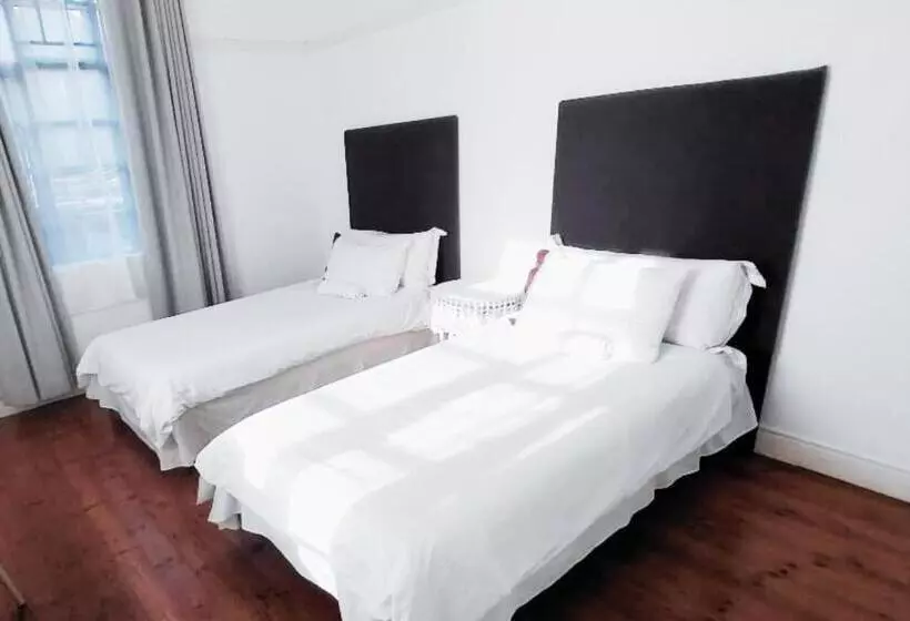 Retkeilymaja Ben Your Friend Youth Foundation