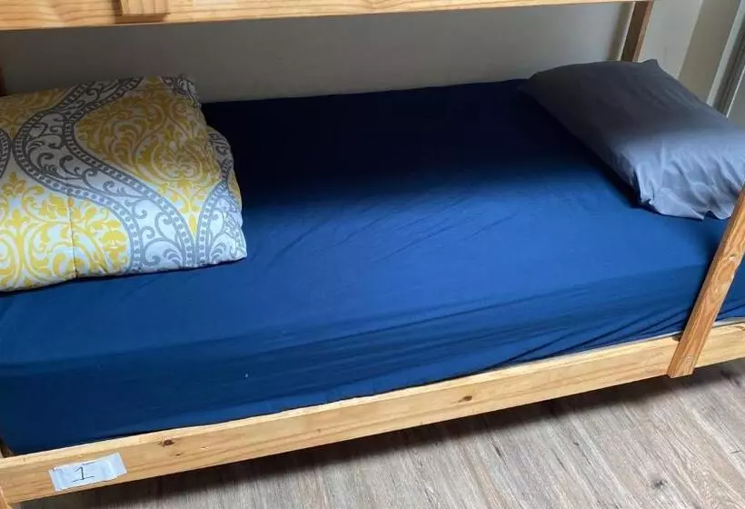 ユースホステル Los Angeles Zen Home