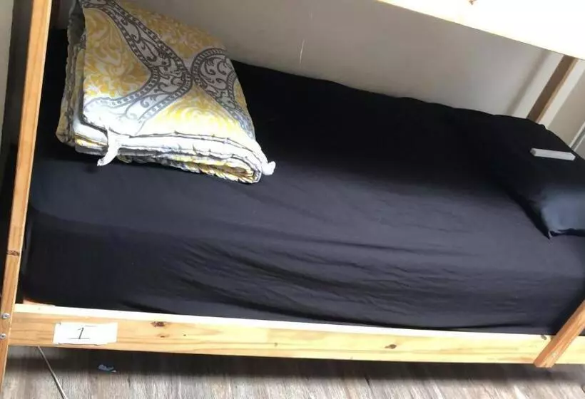 ユースホステル Los Angeles Zen Home