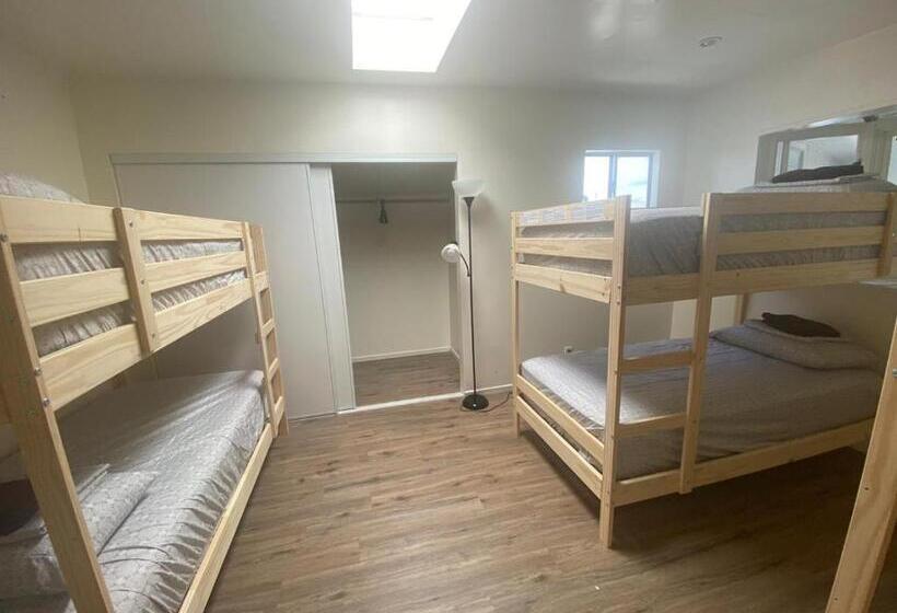 Cămin Los Angeles Zen Home