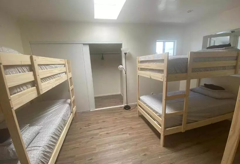 ユースホステル Los Angeles Zen Home