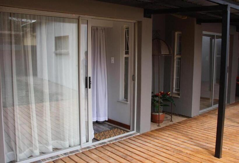 Bed & Breakfast Blesbok Inn