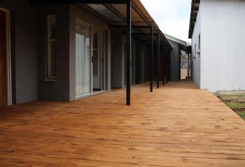 Bed & Breakfast Blesbok Inn