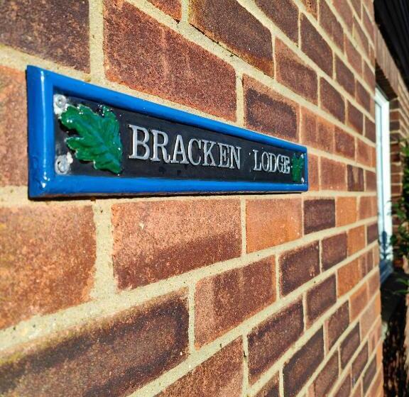 민박 Bracken Lodge