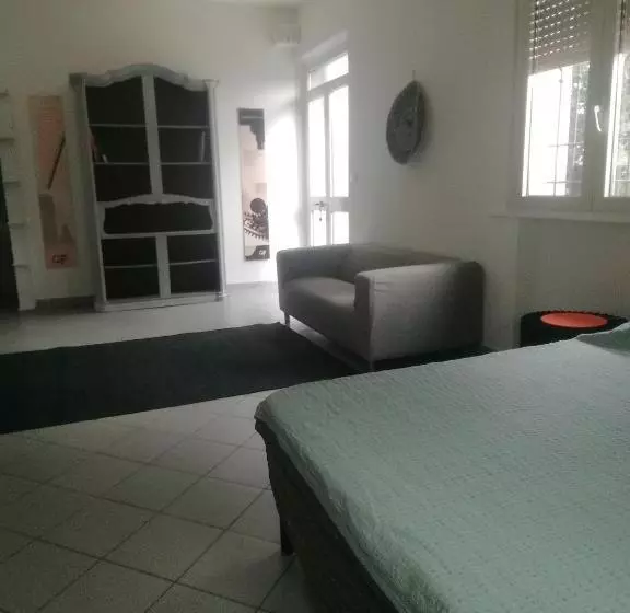 Aamiaismajoitus (B&B) Casa Aroma