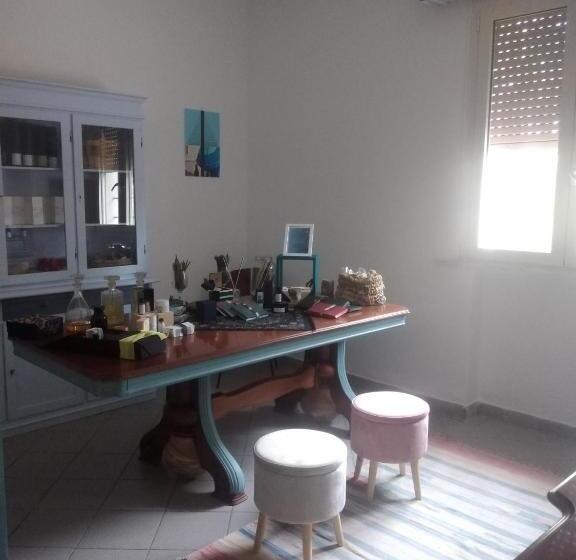 مبيت وإفطار Casa Aroma