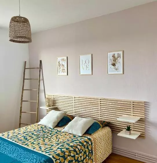 Aamiaismajoitus (B&B) Chambre Privée Dans Un Appartement Partagé