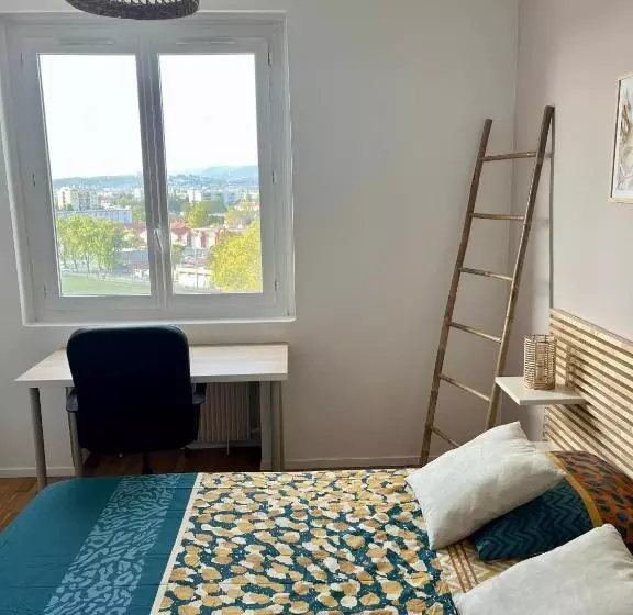 Aamiaismajoitus (B&B) Chambre Privée Dans Un Appartement Partagé