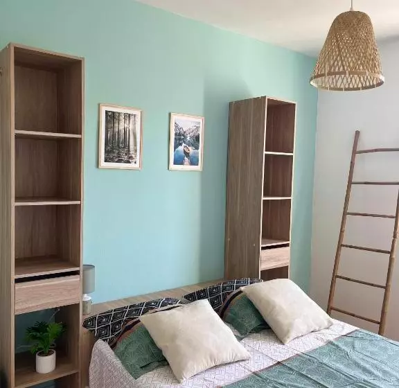 Aamiaismajoitus (B&B) Chambre Privée Dans Un Appartement Partagé