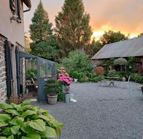 مبيت وإفطار Chez Stéphanie Et Sylvain