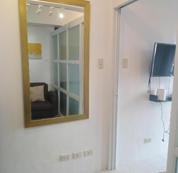 호텔 Cityland Prime Residences Tagaytay By Amara