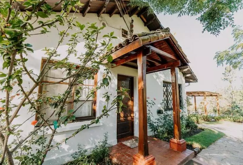 Hotelli Fundo Las Tortolas