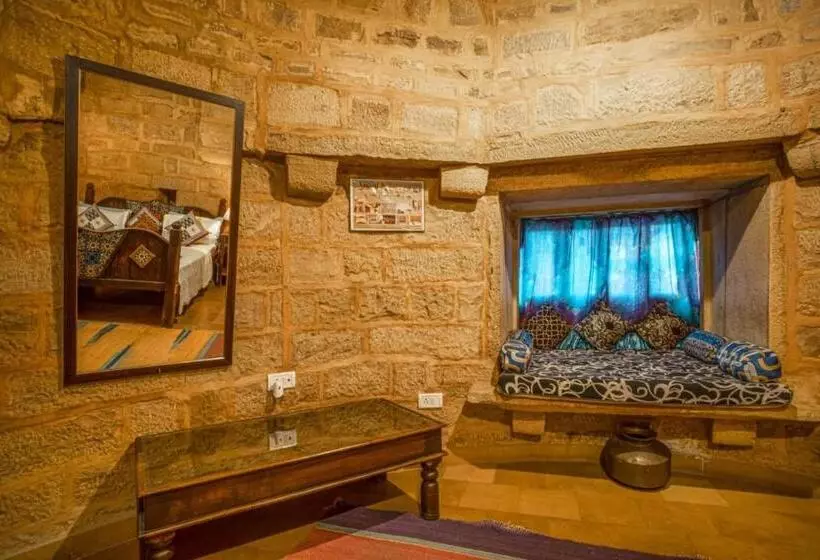 ホテル Jaisalmer Queen Desert Camp