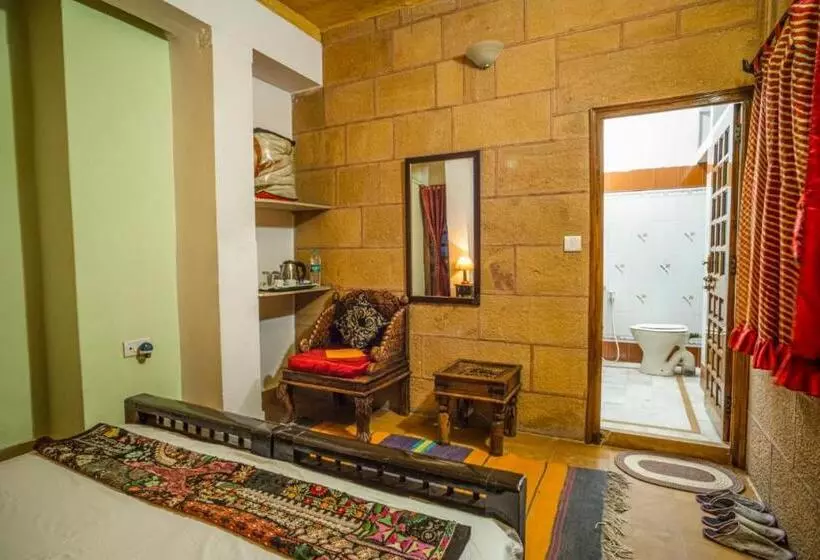 ホテル Jaisalmer Queen Desert Camp
