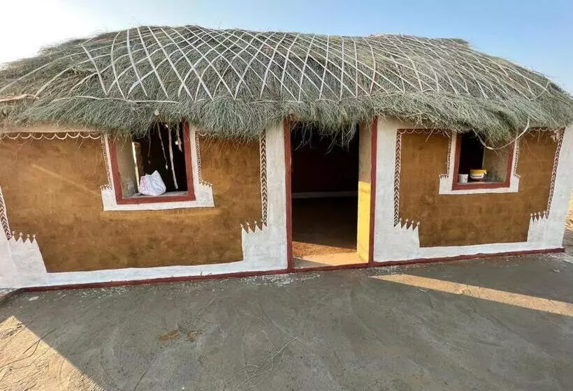 ホテル Jaisalmer Queen Desert Camp