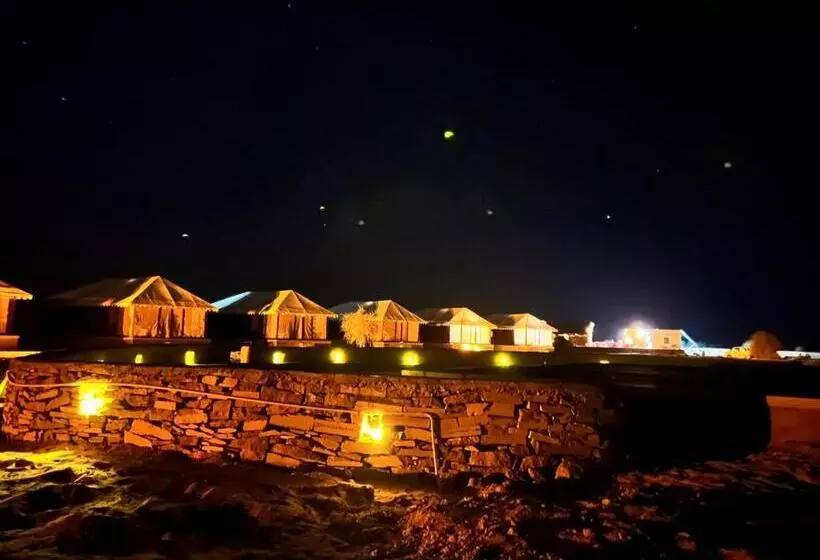 ホテル Jaisalmer Queen Desert Camp