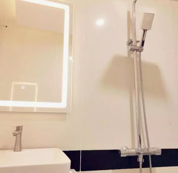 هتل Khách Sạn Cúc Phương