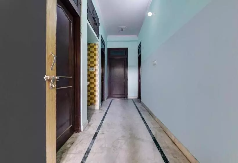 هتل Oyo Flagship Salasar Residency