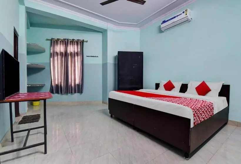 هتل Oyo Flagship Salasar Residency