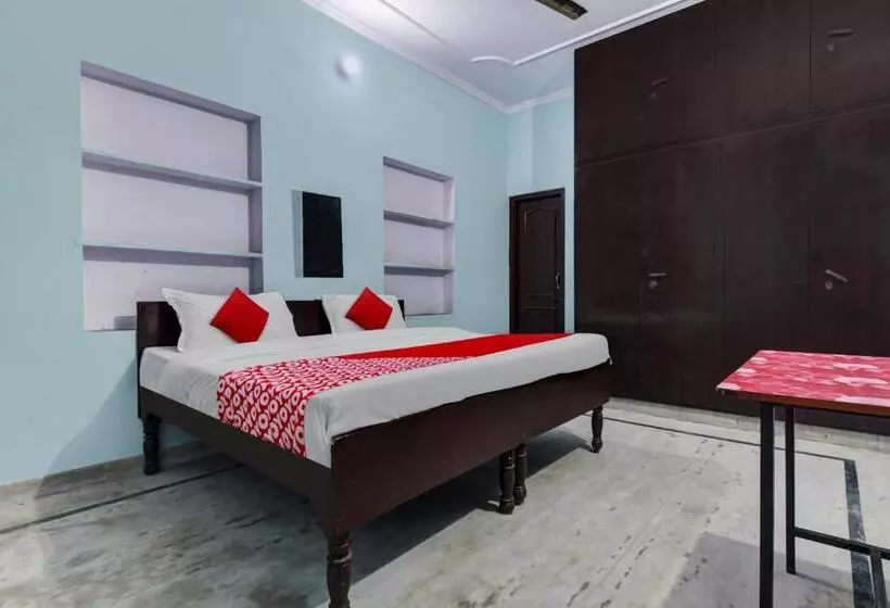 هتل Oyo Flagship Salasar Residency