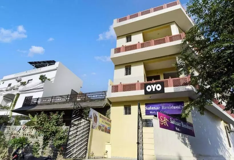 هتل Oyo Flagship Salasar Residency