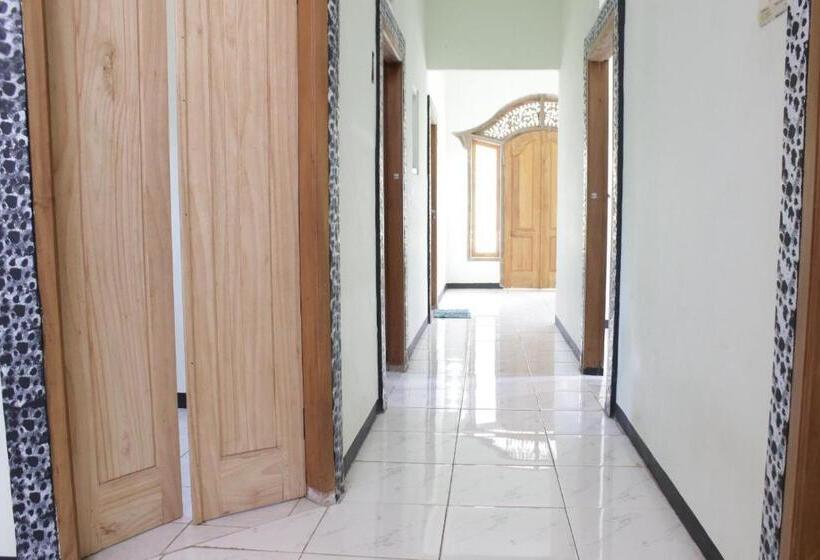 فندق Oyo Life 92982 Kost Berkah Ibu