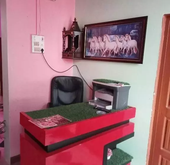 Hotelli Oyo Suraj Palza
